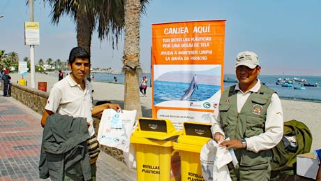 Anti Plastik Kampagne, Paracas, Peru.