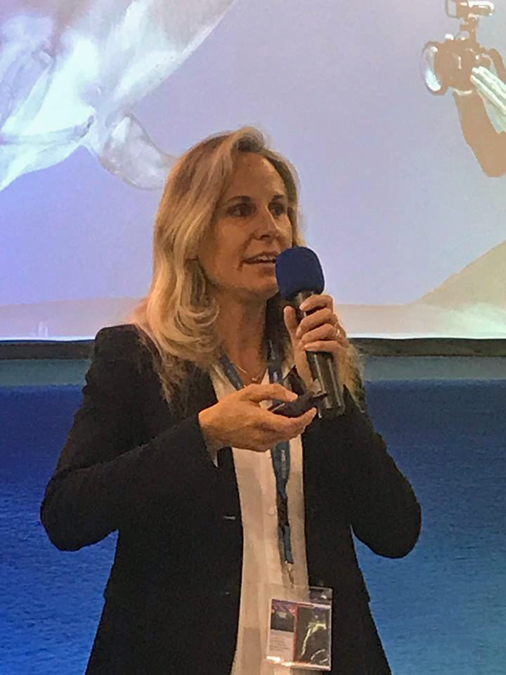 ITB Berlin: Warnung vor unkontrolliertem Schwimmen mit ...