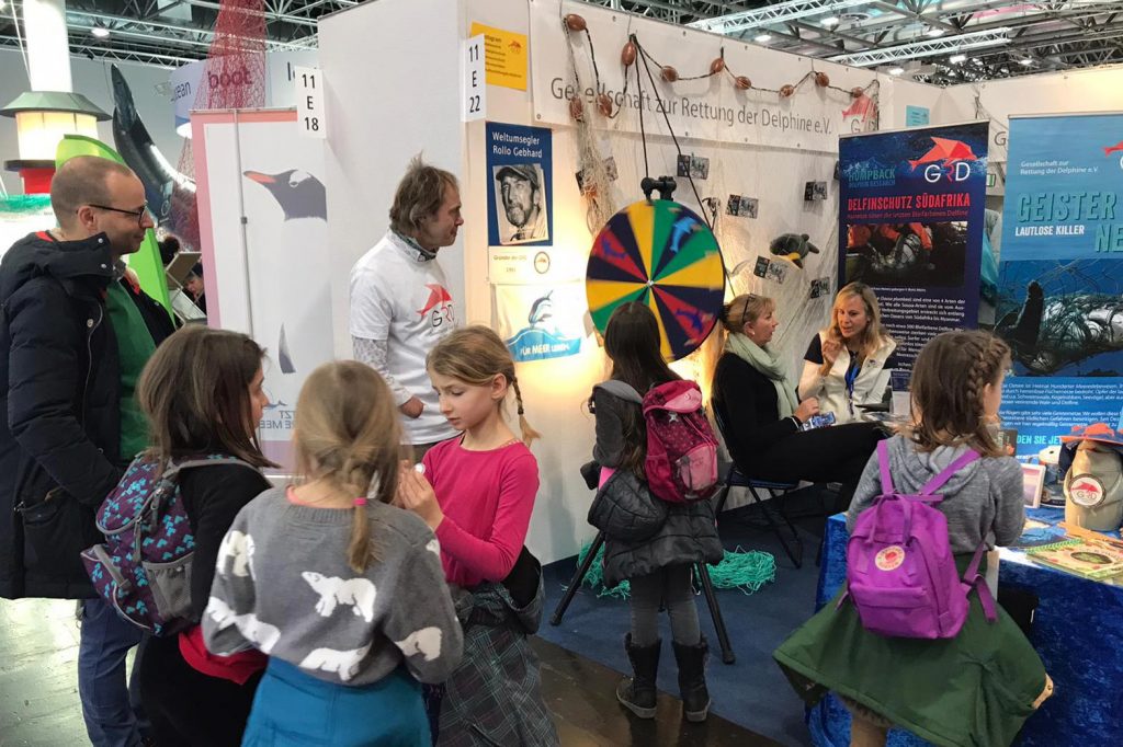 Delfin und Meeresschutz auf der boot 2020 GRD